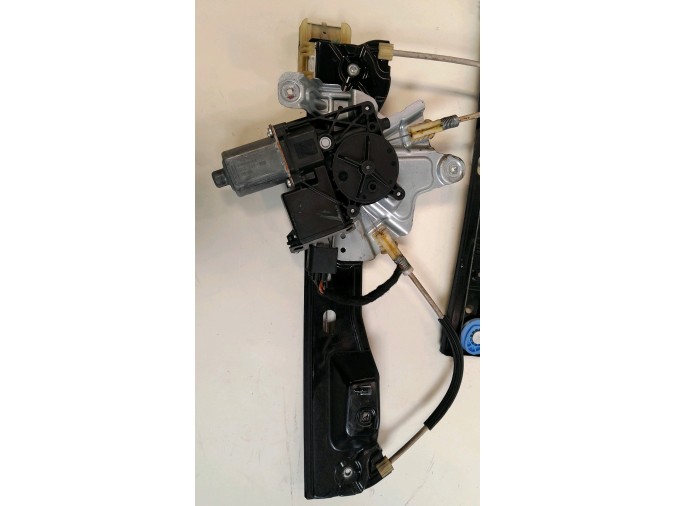 ELEVALUNAS DELANTERO DERECHO OPEL INSIGNIA
