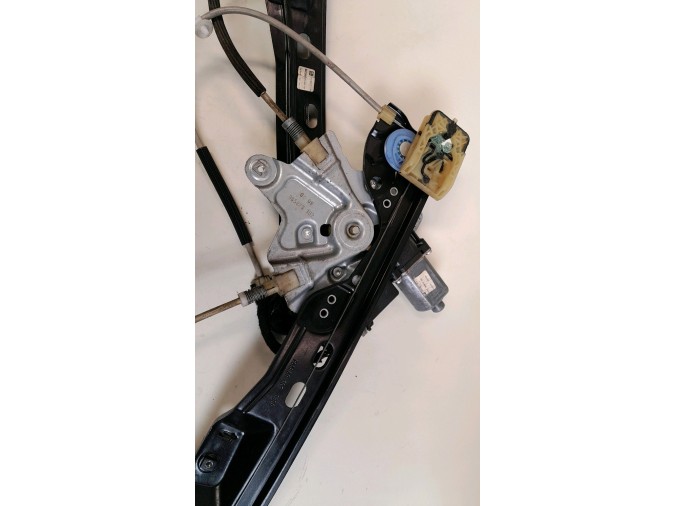 ELEVALUNAS DELANTERO DERECHO OPEL INSIGNIA