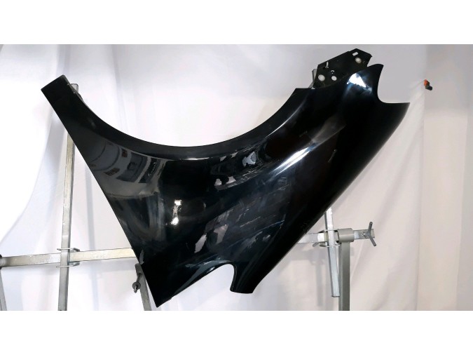 ALETA DELANTERA IZQUIERDA VOLKSWAGEN TOURAN NEGRA 2009