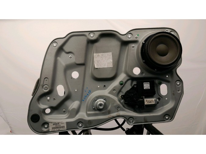 ELEVALUNAS DELANTERO DERECHO VOLKSWAGEN TOURAN 2009
