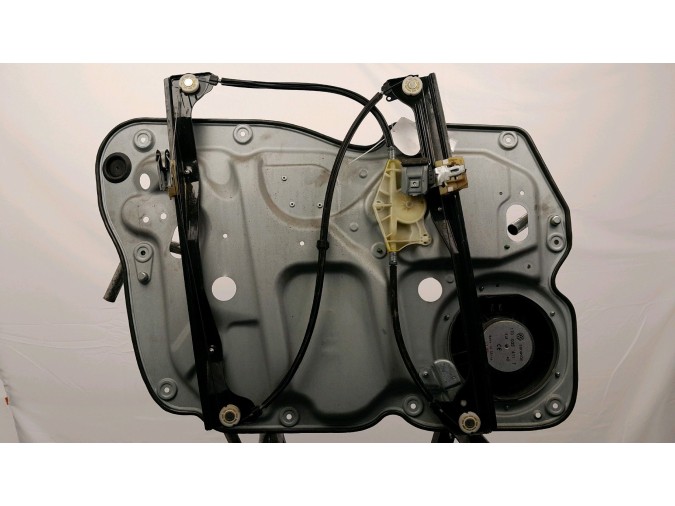 ELEVALUNAS DELANTERO DERECHO VOLKSWAGEN TOURAN 2009