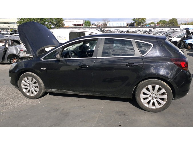 CERRADURA PUERTA TRASERA IZQUIERDA OPEL ASTRA 2011