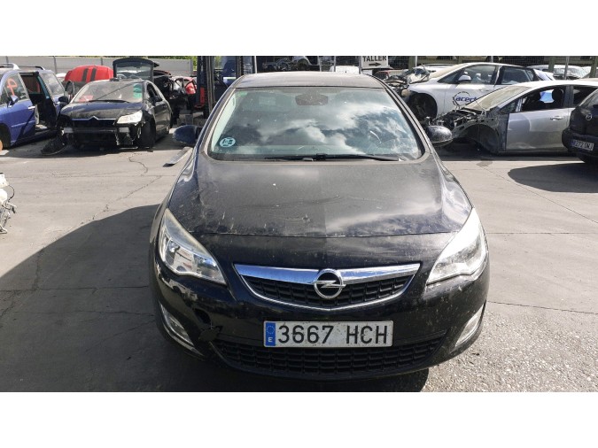 CERRADURA TRASERA DERECHA OPEL ASTRA 2011