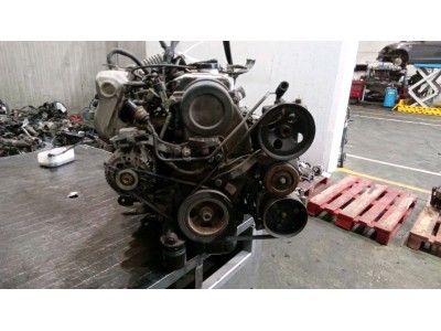 MOTOR CON ACCESORIOS Y CAJA DE CAMBIOS MITSUBISHI CARISMA 1998