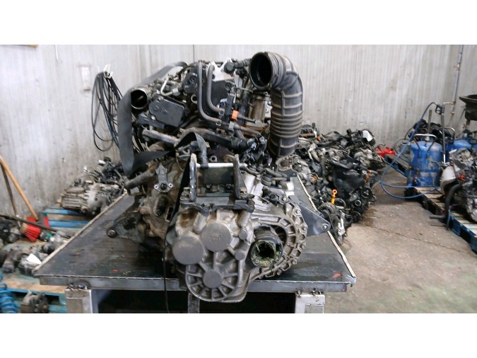 MOTOR CON ACCESORIOS Y CAJA DE CAMBIOS HYUNDAI SONATA 2006