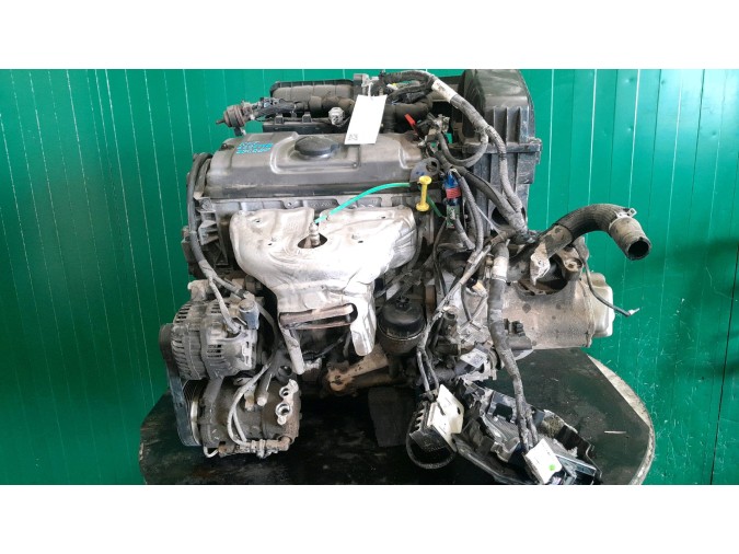 MOTOR CON ACCESORIOS Y CAJA DE CAMBIOS CITROEN C3 2010