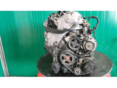 MOTOR CON ACCESORIOS SIN CAJA DE CAMBIOS NISSAN ALMERA 2004