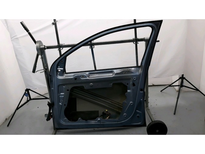 PUERTA DELANTERA DERECHA VOLKSWAGEN GOLF GRIS / AZULADO 2011