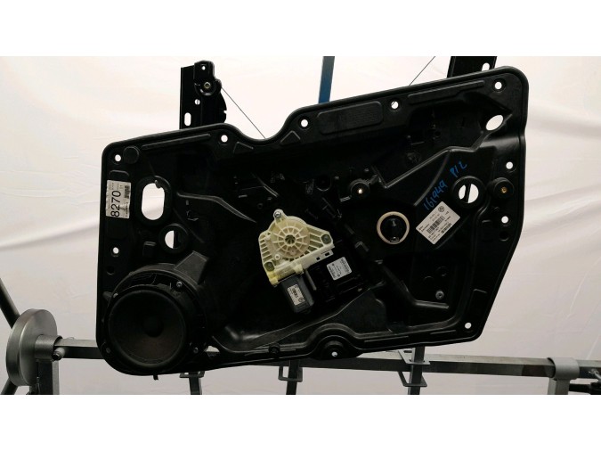 ELEVALUNAS DELANTERO DERECHO VOLKSWAGEN GOLF 2011