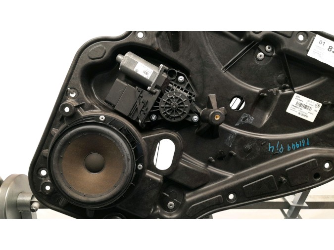ELEVALUNAS TRASERO DERECHO VOLKSWAGEN GOLF 2011