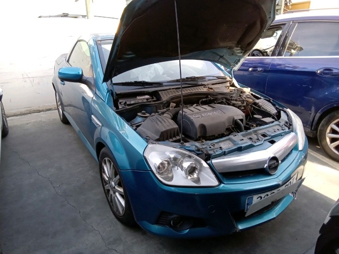 PRETENSOR CINTURÓN DELANTERO DERECHO OPEL TIGRA 2005