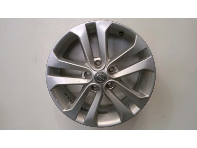 LLANTA ALUMINIO NISSAN JUKE 2016