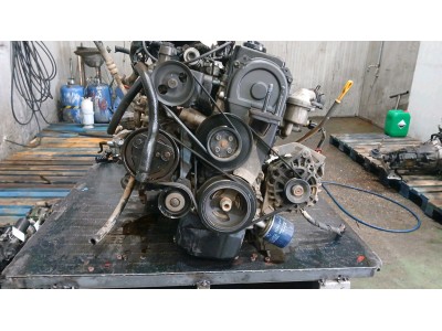 MOTOR CON ACCESORIOS Y CAJA DE CAMBIOS HYUNDAI ACCENT 2001