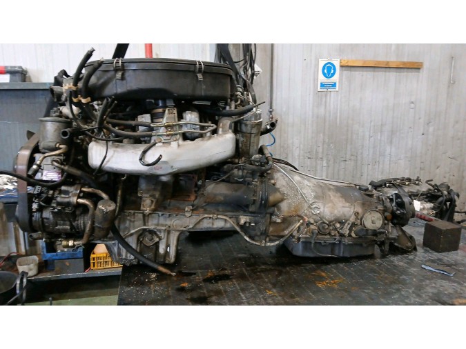 MOTOR CON ACCESORIOS Y CAJA DE CAMBIOS MERCEDES 300 SE, SEL/S320 1991