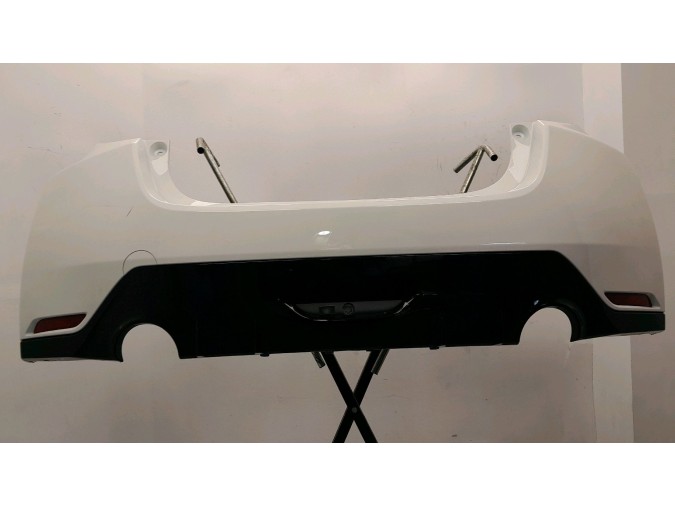 PARAGOLPES TRASERO TOYOTA YARIS GR BLANCO 2022