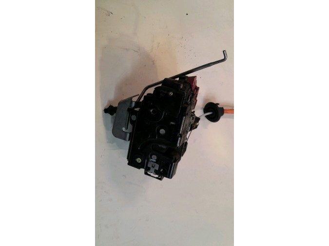 CERRADURA PUERTA DELANTERA IZQUIERDA AUDI A3 2004