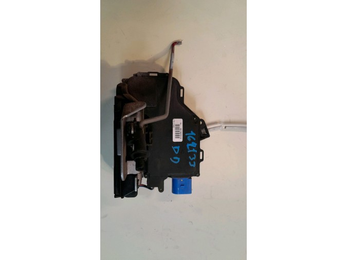 CERRADURA PUERTA DELANTERA DERECHA AUDI A3 2004