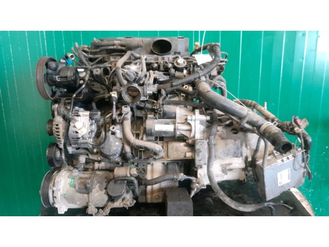 MOTOR CON ACCESORIOS SIN CAJA DE CAMBIOS PEUGEOT 306 1994