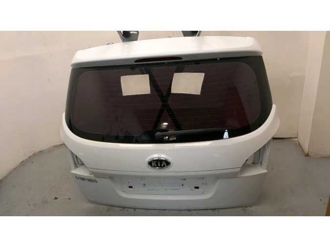 PORTON TRASERO KIA VENGA BLANCO 2012