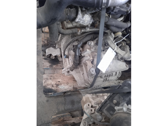 CAJA CAMBIOS OPEL ZAFIRA 2006