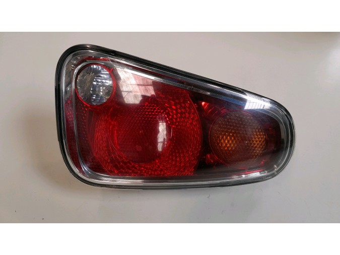 PILOTO TRASERO DERECHO MINI ONE 2006