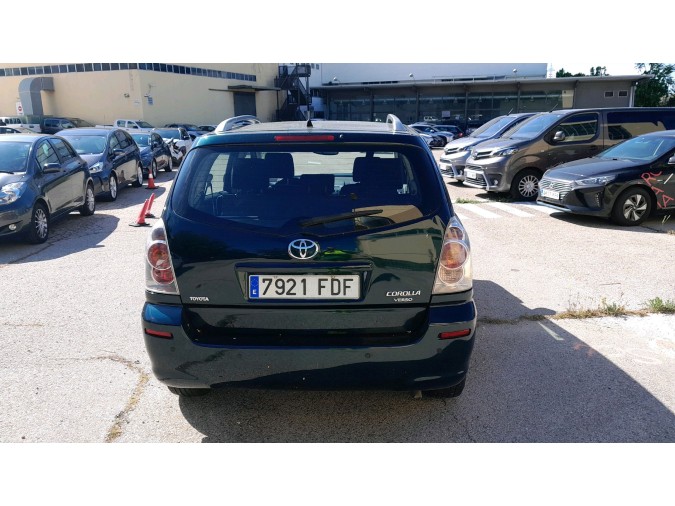 PUERTA DELANTERA IZQUIERDA TOYOTA COROLLA VERSO 2006
