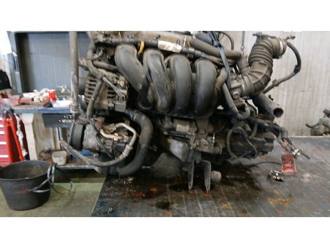 Motor TOYOTA COROLLA VERSO 2006