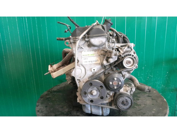 MOTOR CON ACCESORIOS Y CAJA DE CAMBIOS MITSUBISHI COLT