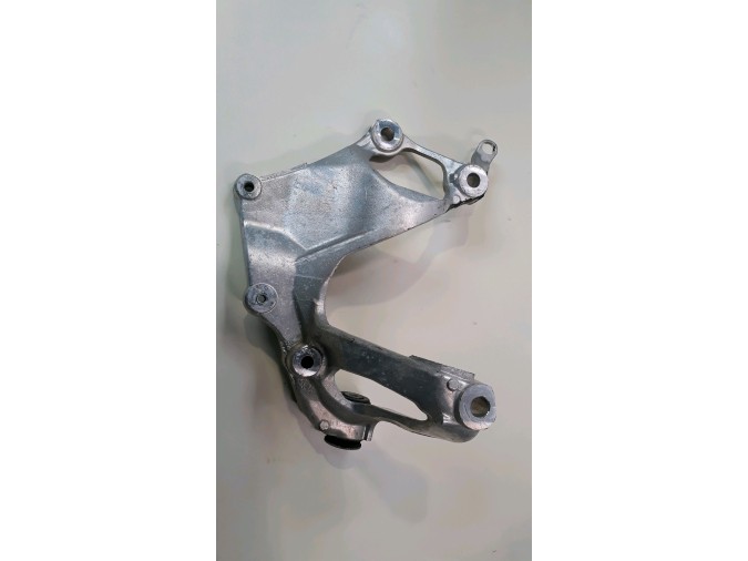 SOPORTE TRAPECIO DELANTERO  IZQUIERDO HONDA CIVIC 2009