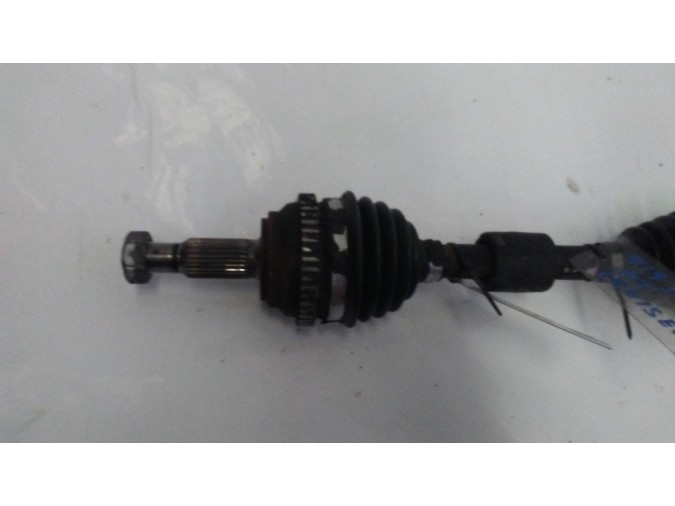 TRANSMISION DELANTERA IZQUIERDA CHRYSLER PT CRUISER 2003