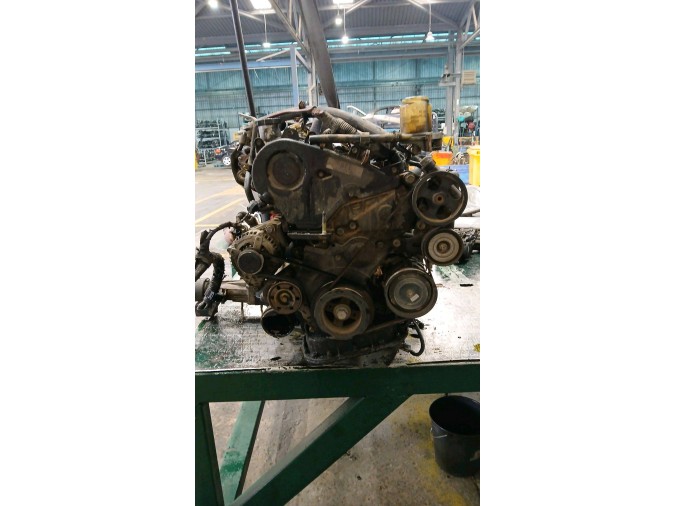MOTOR CON ACCESORIOS Y CAJA DE CAMBIOS TOYOTA RAV4 2001