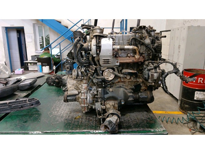 MOTOR CON ACCESORIOS Y CAJA DE CAMBIOS TOYOTA RAV4 2001