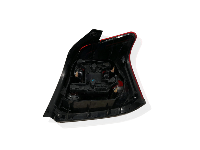 PILOTO TRASERO IZQUIERDO TOYOTA AVENSIS 2004