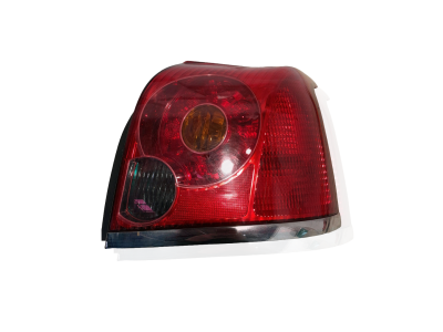 PILOTO TRASERO DERECHO TOYOTA AVENSIS 2004