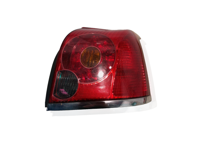 PILOTO TRASERO DERECHO TOYOTA AVENSIS 2004