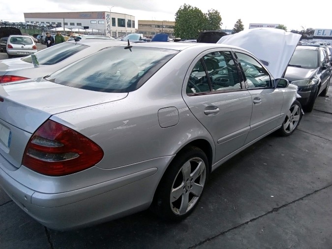 Intercooler MERCEDES E 270 CDI 2003