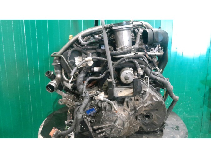 MOTOR CON ACCESORIOS Y CAJA DE CAMBIOS PEUGEOT 607