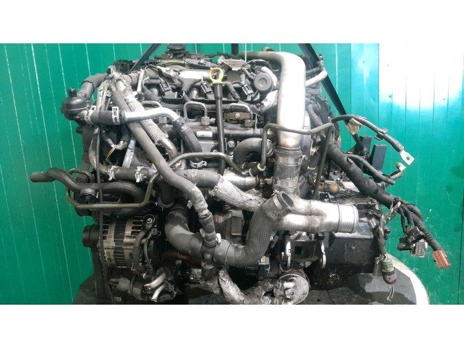 MOTOR CON ACCESORIOS Y CAJA DE CAMBIOS PEUGEOT 607