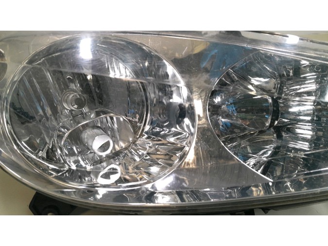 FARO DELANTERO DERECHO PEUGEOT 307 2002