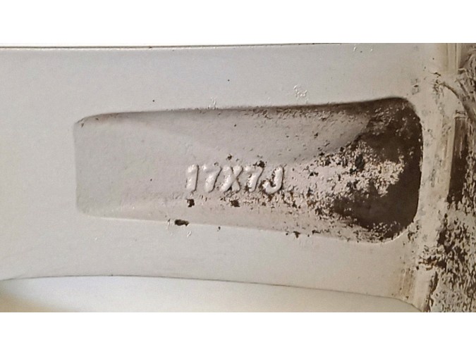LLANTA ALUMINIO NISSAN X TRAIL 2015