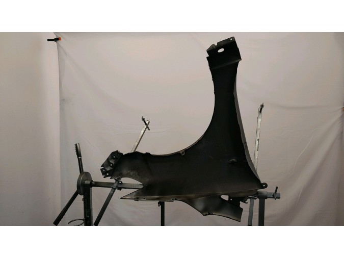 ALETA DELANTERA IZQUIERDA MAZDA 5 2009