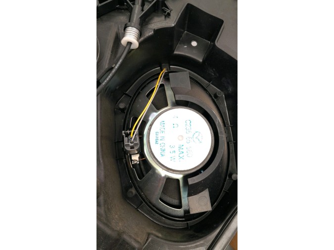 ELEVALUNAS DELANTERO DERECHO MAZDA 5 2009