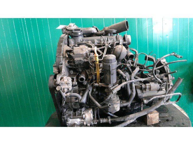 MOTOR CON ACCESORIOS Y CAJA DE CAMBIOS SKODA OCTAVIA 1999