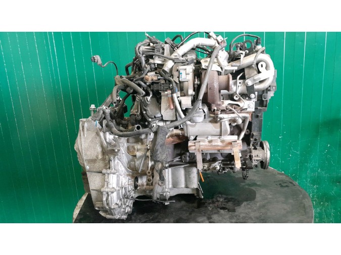 MOTOR CON ACCESORIOS SIN CAJA DE CAMBIOS MERCEDES A 180 CDI / D 2013