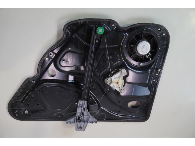 ELEVALUNAS TRASERO IZQUIERDO VOLKSWAGEN PASSAT 2010