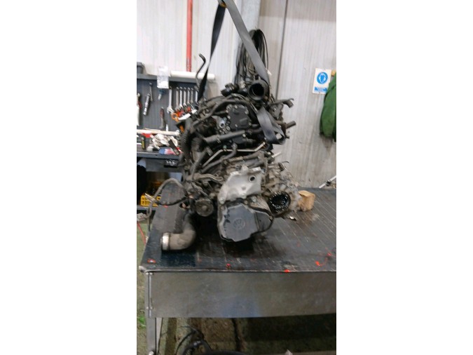 Motor VOLKSWAGEN GOLF 2006