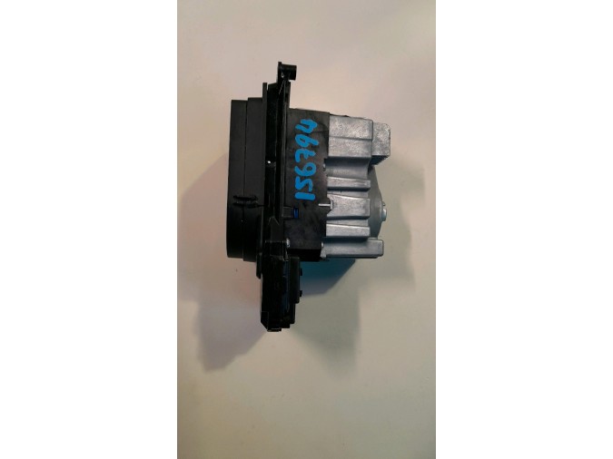 SELECTOR DE MARCHAS JAGUAR XE 2016
