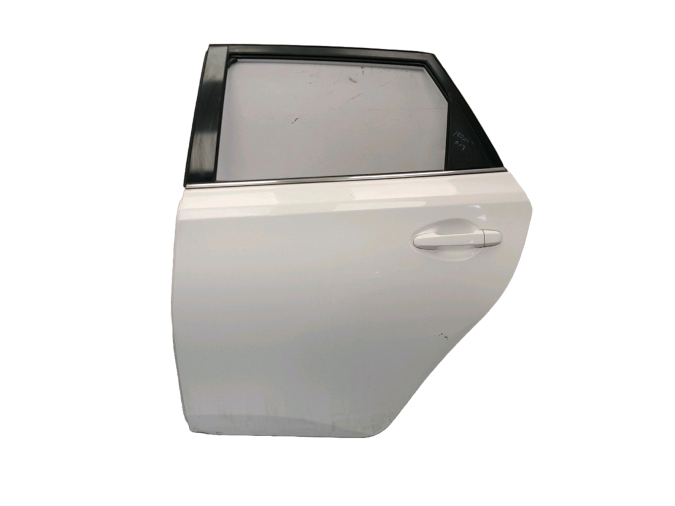 PUERTA TRASERA IZQUIERDA TOYOTA AURIS BLANCO 2016
