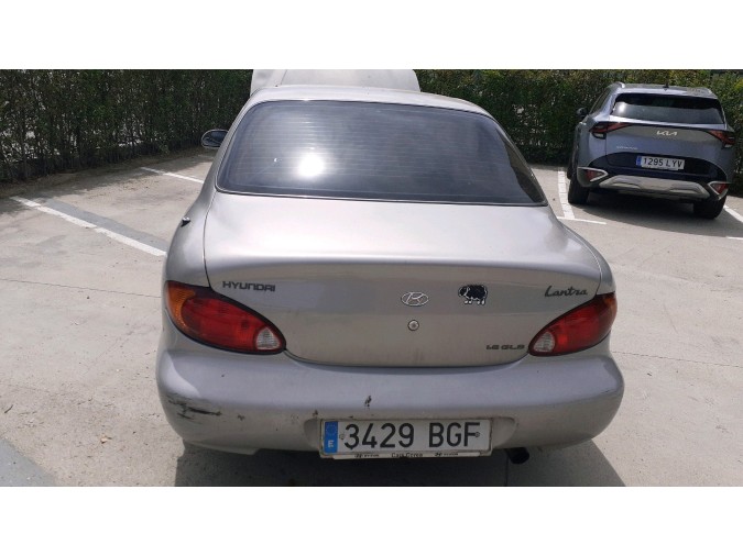 VOLANTE HYUNDAI LANTRA 2001