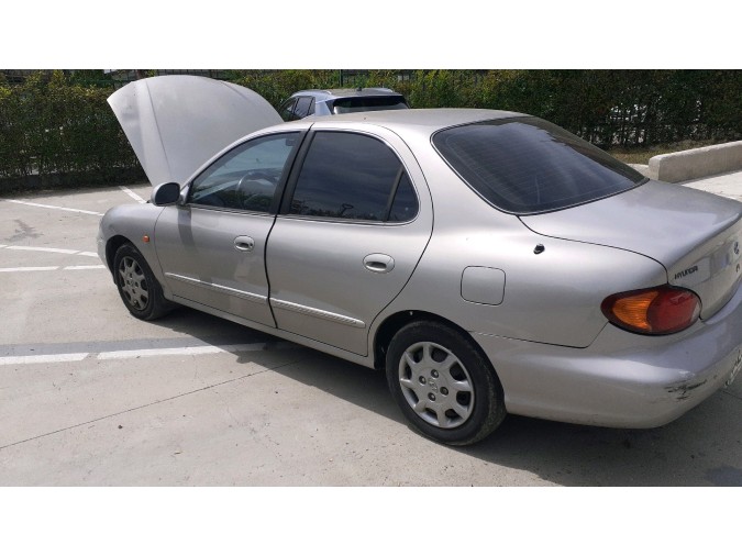 CERRADURA PUERTA TRASERA DERECHA HYUNDAI LANTRA 2001